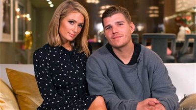 باريس هيلتون بعد انفصالها عن الرجل رقم 50 في حياتها : هاتولي راجل