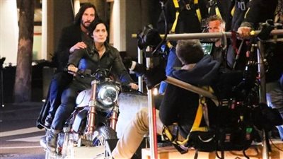 الجزء الجديد من فيلم Matrix يناقش سيطرة السوشيال ميديا