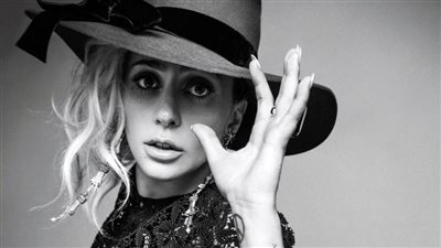 وصفة ليدي جاجا للإقلاع عن التدخين : الحل في الديك الرومي