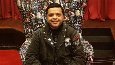 خاص .. محمد هنيدي يبدأ النمس والإنس ويؤجل كينج سايز