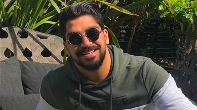 مينا عطا : لا أفكر فى تقديم ألبوم كامل 