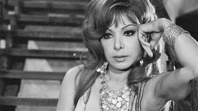 صحافة زمان .. ناهد شريف تكشف سر الصورة التي حصرتها في أدوار الإغراء