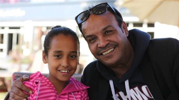 خالد منيب وإبنته