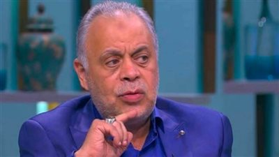 أشرف زكي عن رفض وقف تصوير المسلسلات : هدفنا إسعاد الجمهور