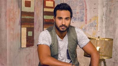كريم فهمي يستأنف تصوير «ونحب تاني ليه» والمخرج يمنع الإجازات