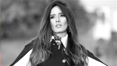 زينة تتجاهل شائعة توقف جمع سالم وتواصل تصوير المسلسل 