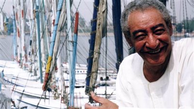 بمناسبة ذكرى ميلاده .. حكايات لا تعرفها من دفتر حياة الخال الأبنودي