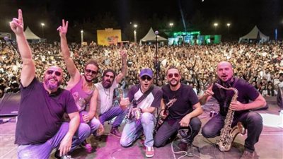 فرقة أوتوستراد الأردنية تفاجئ جمهورها بأغنيتها الجديدة «غريب»