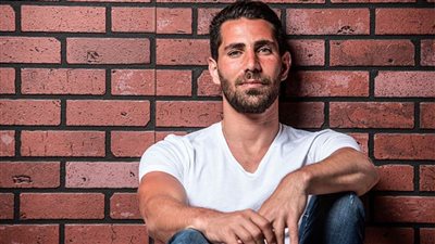 عزيز مرقة والفرعي أبو كويك يجتمعان في حفل أونلاين لأول مرة