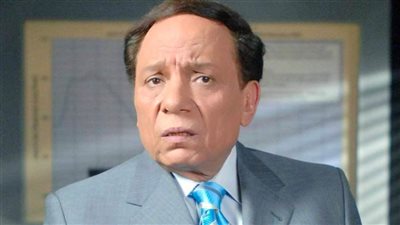 إنفراد .. عادل إمام لـ خبر أبيض : لن أعتزل طول مافيّ نفس