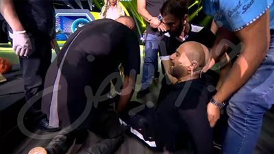 بالصور .. إصابة السقا أثناء المنافسة مع مايا دياب في حلقة غداً من «إغلب السقا» 