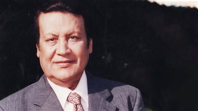 نجل محمد رشدي : أم كلثوم اكتشفت والدي ومشواره بدأ من سلة مهملات عبدالوهاب