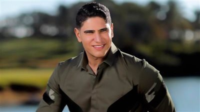 أحمد أبوهشيمة لـ «خبر أبيض» رداً على حملة السوشيال ميديا : حياتي الشخصية خط أحمر