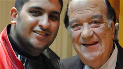 نجل حسن حسني : والدي غضب بعدما شعر أن الناس يستعجلون موته بسبب الشائعات الأخيرة