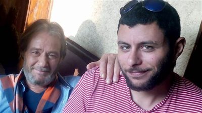 عمر فاروق الفيشاوي لـ خبر أبيض : التمثيل مش هوايتي وطموحي أبقى مخرج