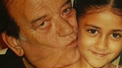 حسن حسني الأب والجد .. صور نادرة لـ مشخصاتي الفن المصري