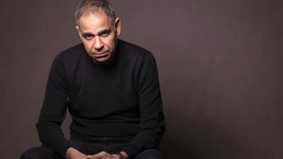 محمود البزاوي بعد قرار عودة السينمات : المستقبل للمنصات الإلكترونية