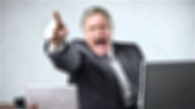 حكاية رجل الأعمال الذى سب عمه وضرب أولاده  بـ 10 بودي جارد