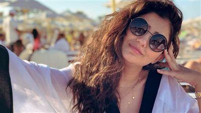 قصة صعود .. حكاية مى عمر من مطربة صوتها وحش إلى النجومية فى «لؤلؤ»