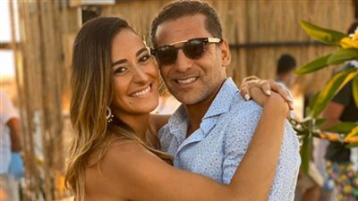 يحدث الآن .. أمينة خليل تحتفل بخطبتها فى kikis بهاسيندا وايت