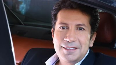 هاني رمزي : مش أي حد يعمل «غبي منه في» وربنا يوفقهم في «أبو القشاقيش»