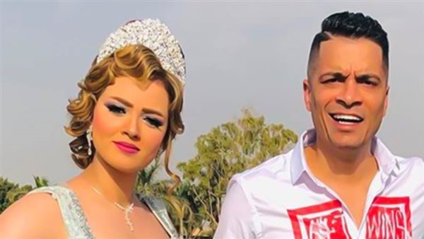 حسن شاكوش وخطيبته