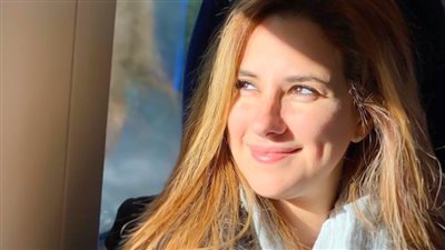 مفاوضات مع شيري عادل على بطولة فيلم جديد مع منتج «زنزانة 7»