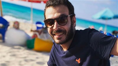 أحمد خالد أمين يفسخ تعاقده مع الشركة المنتجة لمسلسل «4 أيام 3 ليالي» ويتجه بالعمل لشركة أخري 