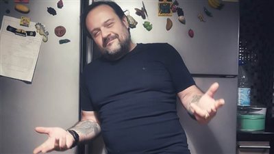 عادل حقي : تعاقدت مع شركة عالمية والمزيكا الفترة الجاية حاجة تانية