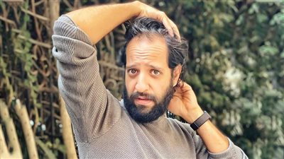 أحمد أمين ينتهي من تصوير برنامجه «الفاميليا» والعرض من 8 حلقات