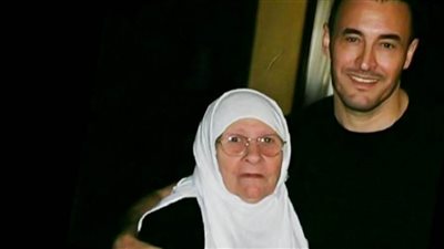 في يوم ميلاده .. كاظم الساهر : النظر إلي وجه والدتي كان ينسيني أني نجم مشهور