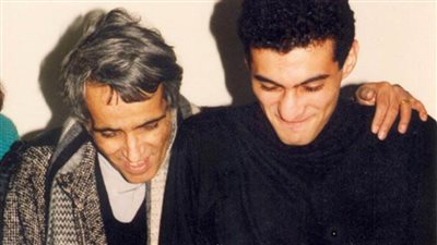 ابن شقيق بليغ حمدي : مسرحية «إخناتون» كانت مشروعه الأخير وكان يلحن لي الدروس