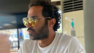 أحمد فهمى يبتعد عن الكوميديا فى مسلسله الجديد على watch it