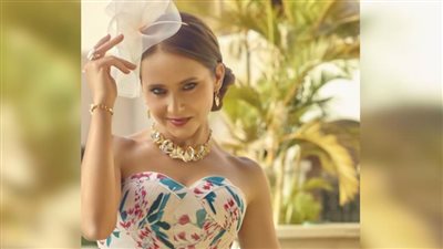 نيللي كريم ضيفة ثاني حلقات برنامج حرب عالمية مع إنجي كيوان