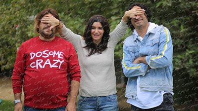 صور تنشر لأول مرة .. علي ربيع وغادة عادل ومحمد عبدالرحمن من الخطة العايمة