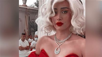 صورة .. هنا الزاهد في لوك مارلين مونرو