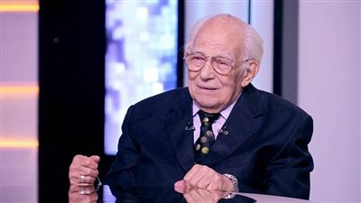 رشوان توفيق عن زوجته : تحملت ظروفي الصعبة وعمري ما خنتها ولو في خيالي