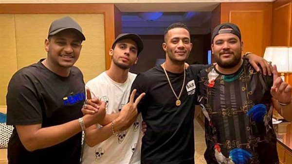محمد رمضان والمدفعجية