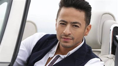 بمناسبة المولد النبوي .. حماده هلال : فرنسا بلد الإساءة من أوائل الدول التي ترجمت أغنية محمد نبينا