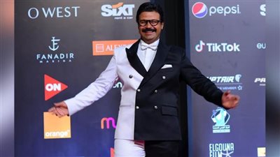 بعد بدلة ختام الجونة .. إسلام إبراهيم ينافس على لقب الأغرب