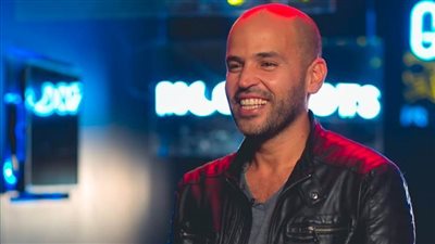 أبو يطرح أغنية جديدة بعنوان هتيجي من ألبومه الجديد