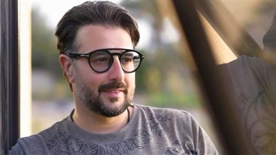 كريم أبو زيد بعد نجاح أغنيته فُكك من الناس : أغنيتي رسالة واضحة لكل الناس وركزوا في الكلمات