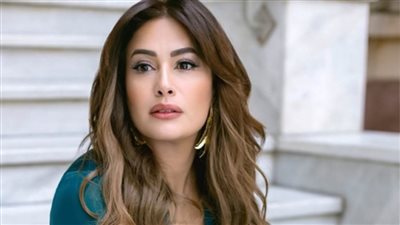 من كرواتيا إلي الأقصر .. سبب غياب هند صبري عن مهرجان الجونة