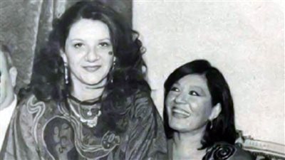 منة الجواهرجي ابنة شويكار في ذكرى ميلادها : ربتني على المبادئ وحزنت على وفاة رجاء الجداوي