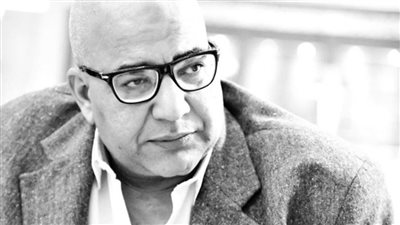 إصابة بيومي فؤاد بفيروس كورونا وخضوعه للعزل المنزلي