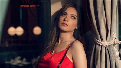 قريباً .. عرض برنامج ليلة الخميس تقديم ياسمين عز على شاشة mbc مصر