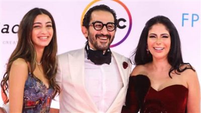 أول ظهور رسمي لـ لي لي أحمد حلمي في الدورة الـ 42 من مهرجان القاهرة