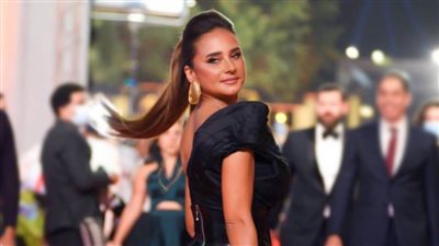 مسلسل نيللي كريم رمضان 2021 يواجه مصير مجهول بسبب السيناريو والمخرج