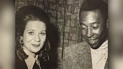 بيليه وزبيدة ثروت .. قصة حب من طرف واحد بطلها أسطورة الكرة البرازيلية