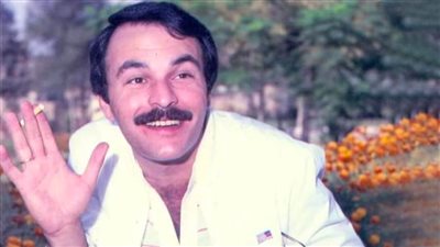 في ذكرى رحيل حاتم ذو الفقار .. لماذا بكى بشدة قبل وفاته؟